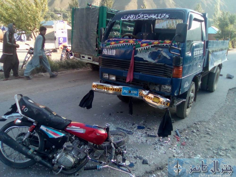 moto cycle accident in chitral booni