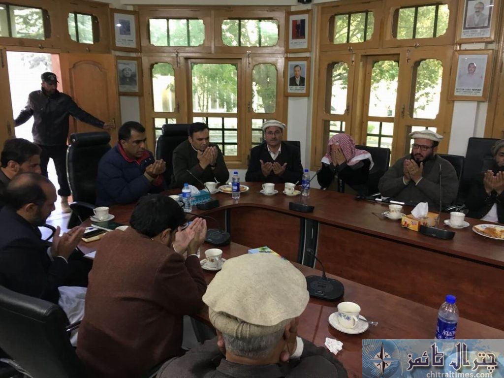 چترال کے پر آمن ماحول کو برقرار رکھنے میں کردار ادا کرتے رہیں گے۔۔علماء/سیاسی عمائدین