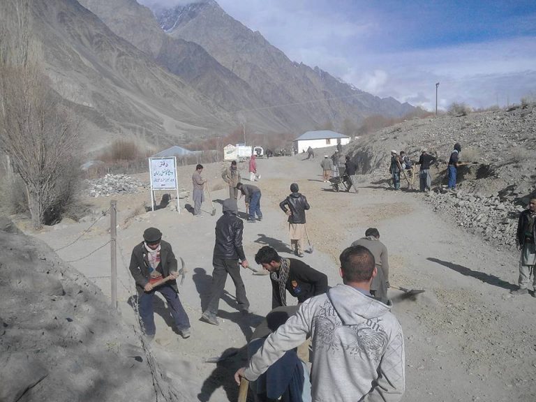 ismaili volunteers on social work chitral