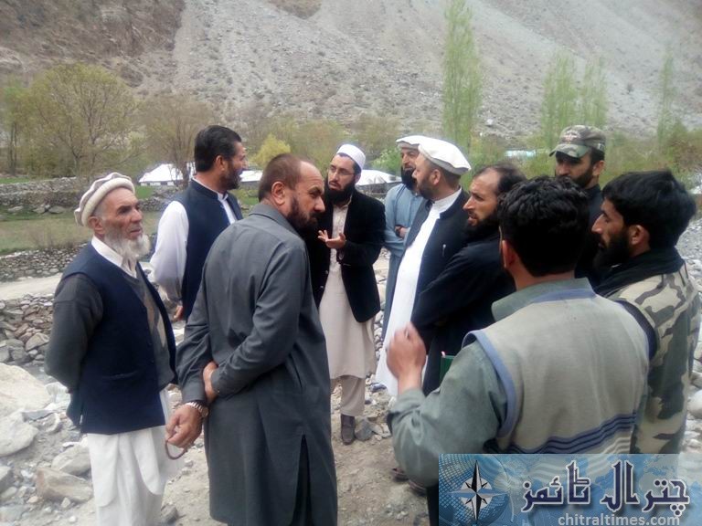 district nazim chitral visit golen water supply scheme 1