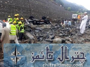 chitral heavy rain and flood washed away Chitral Peshawar road in ASHIRATE village near Lowari tunnel pic Saif ur Rehman Aziz4
