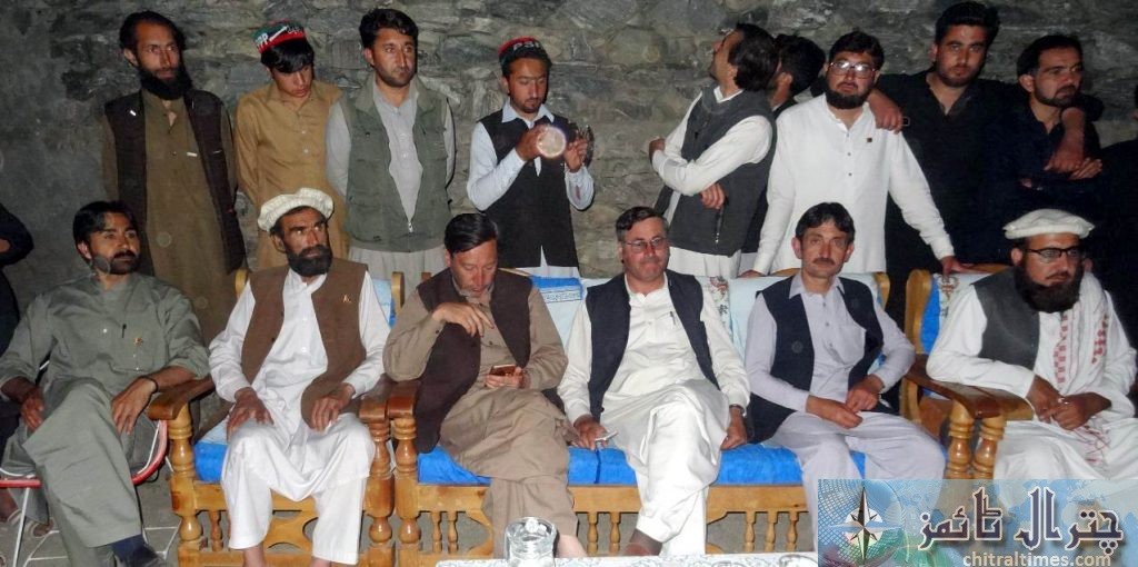 ایم پی اے سلیم خان کا ورڈاپ کے عوام کیلئے 15ہزار فٹ برقی تار اور کھمبے دینے کا اعلان