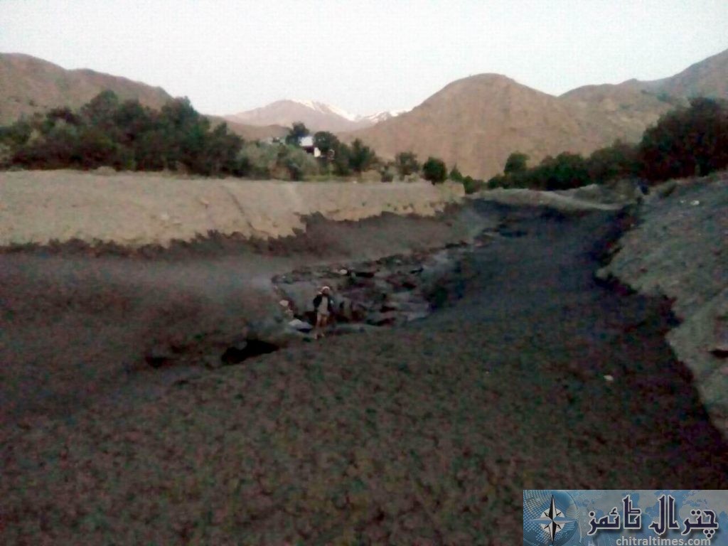 گلیشئر پھٹنے سے دریائے چترال میں طغیانی اور سیلاب، تورکہو رائین پل اورایک گاڑی دریا برد