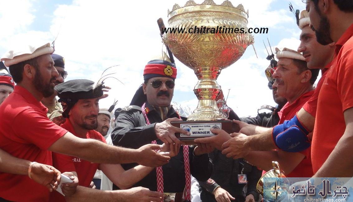 Chitral Shandur polo cup won by Chitral A team beating Gilgit by 5 10 goals shahzada sikander captain Chital team receiving winnrer trophy from chief guest IGFC KP pic by Saif ur Rehman Aziz