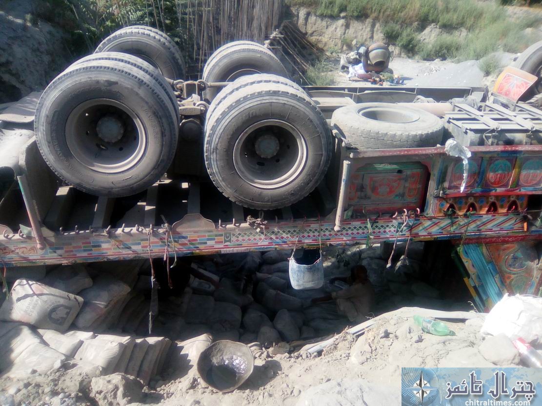 chitral truck accident22