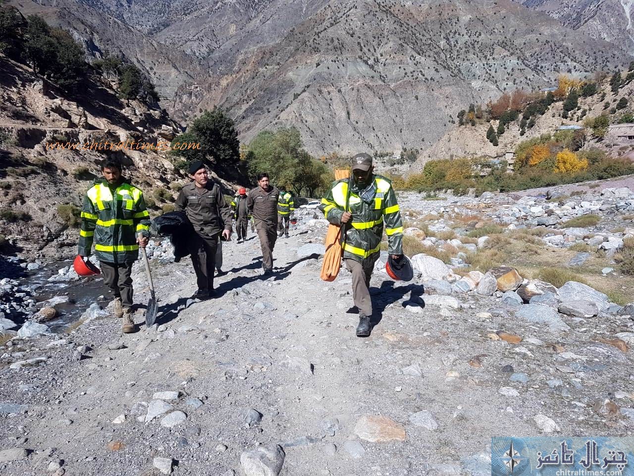 Shishikoh avalanche hit rescued chitral 7