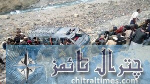 chitral Passenger vehicle plunged into revine near Herchin village of Mastuj No catualities pic by Saifur Rehman Aziz