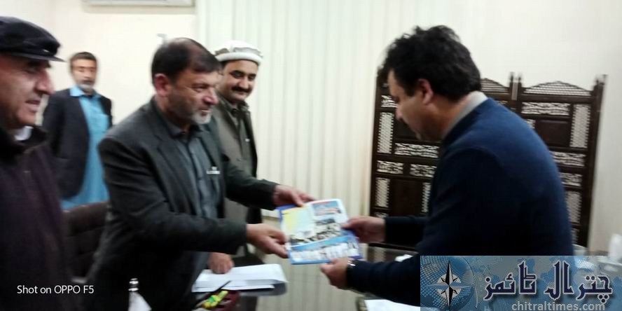 chitral press club magazine presented to KP Minister info 1