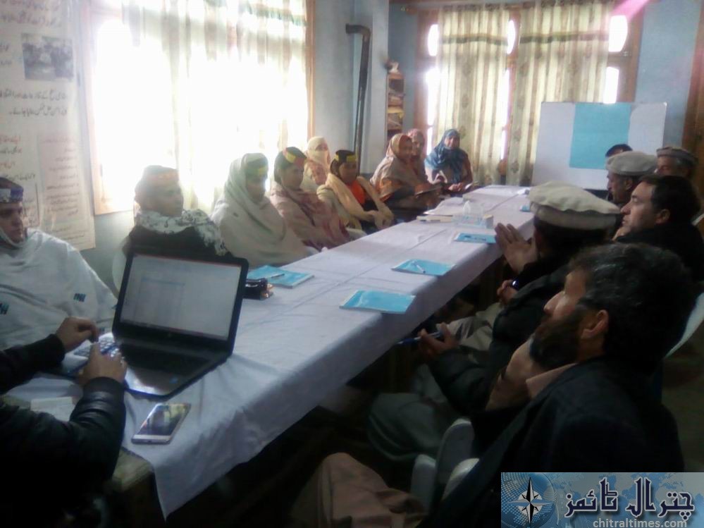 avdp and akrsp round table chitral 3