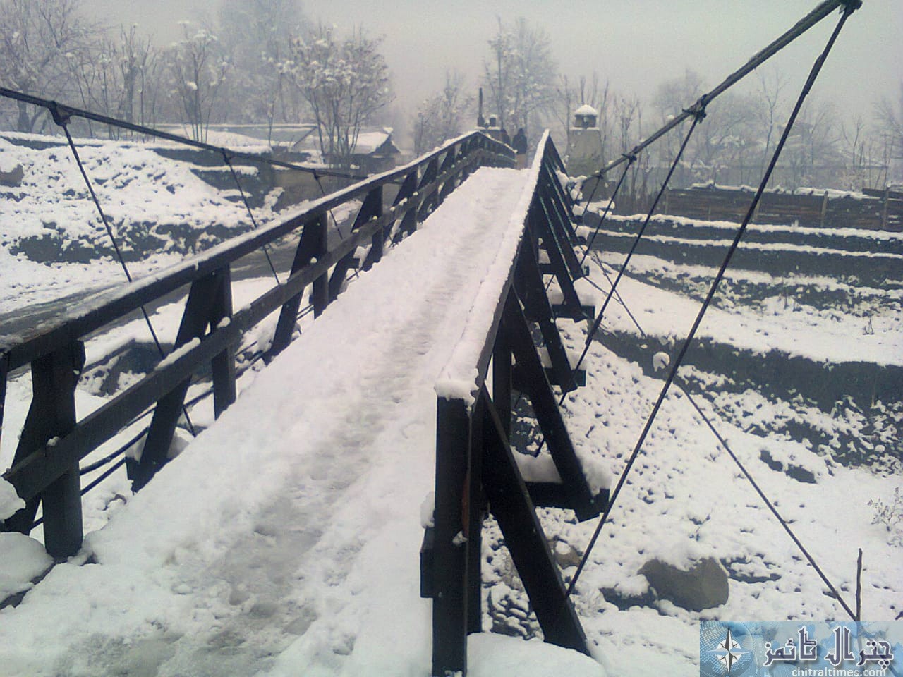 chitral town snow fall 6