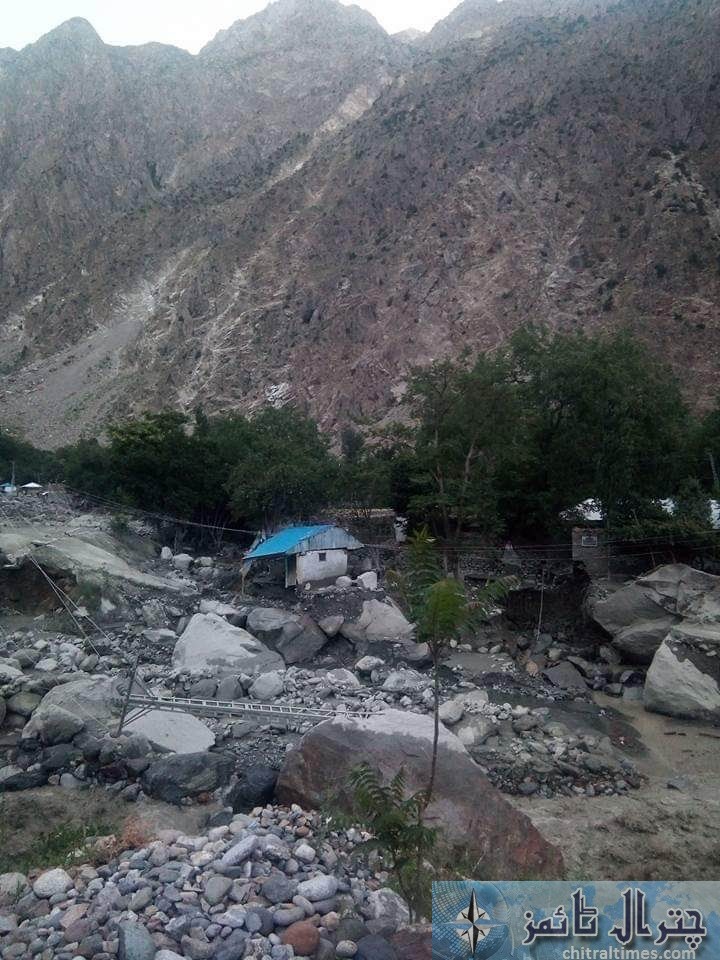 Golan flood and glacier outbrust and damages chitral 11 1