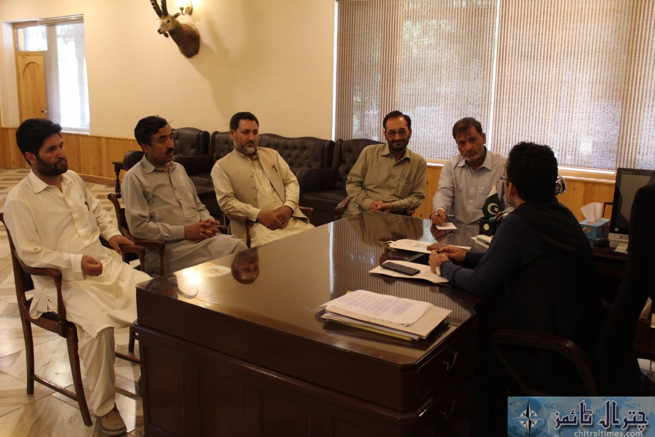 DC Chitral meet local journalist of Chitral 2