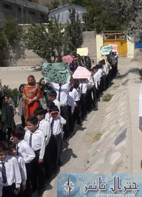 dolomutch community based school chitral rally 2
