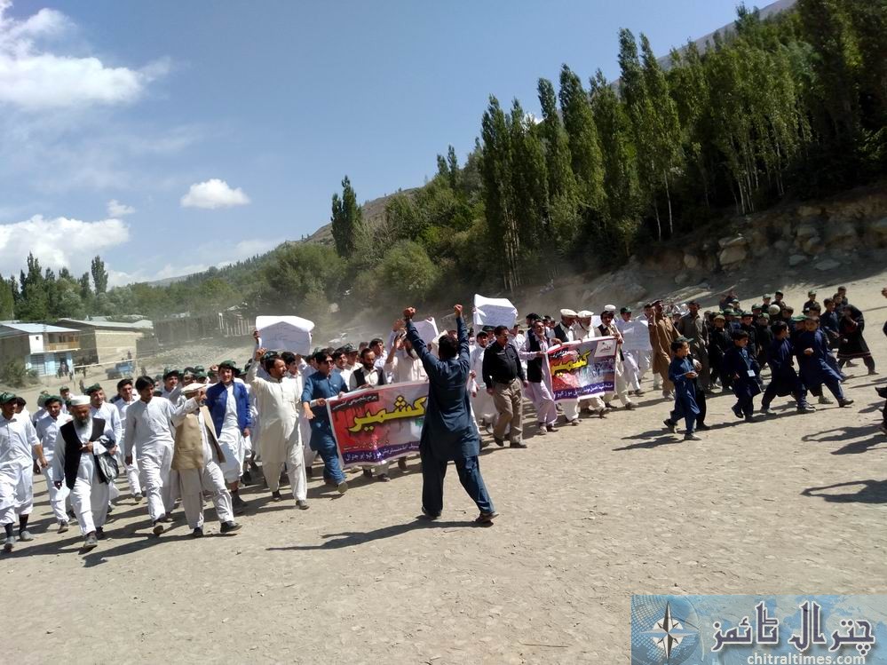 torkhow kashmir solidarity rally chitral 2
