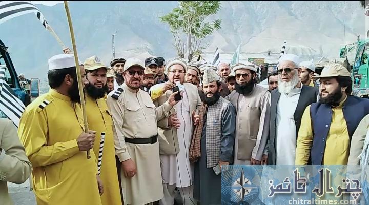 azadi march juif chitral to isb
