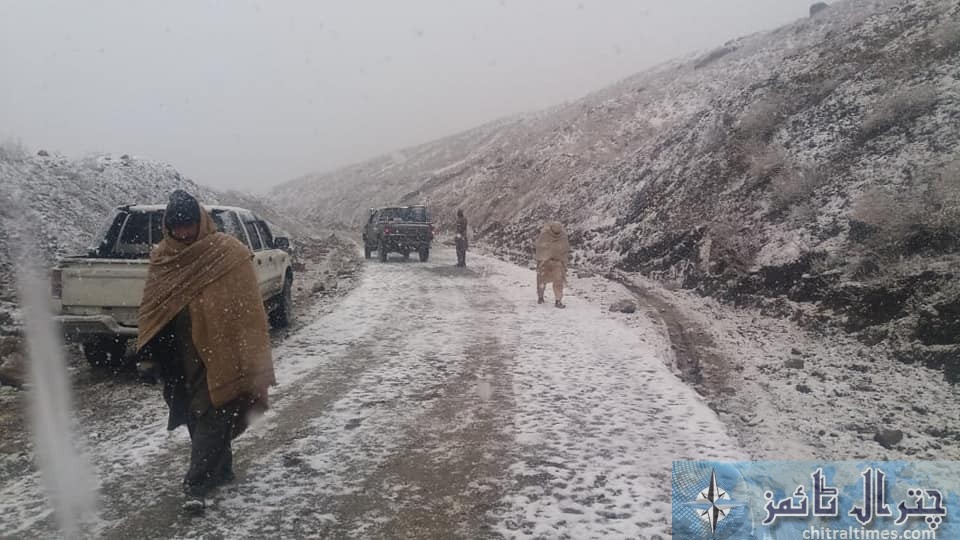 chitral torkhow snowfall2