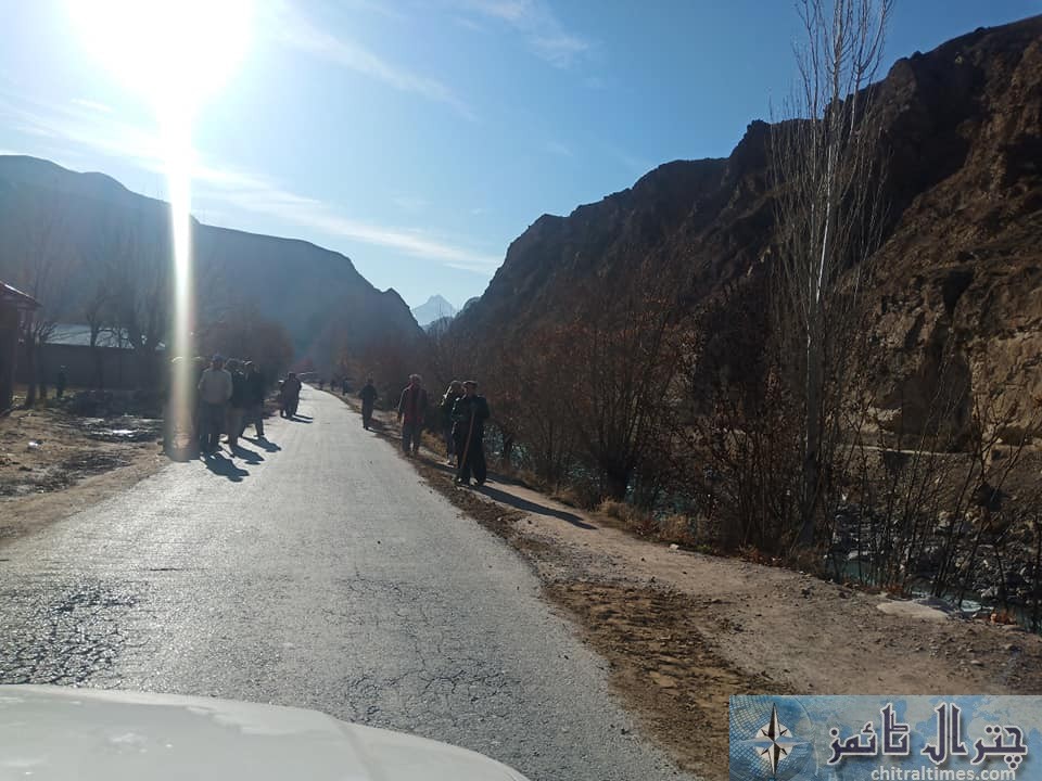 ismaili volunteers upper Chitral road repaired2