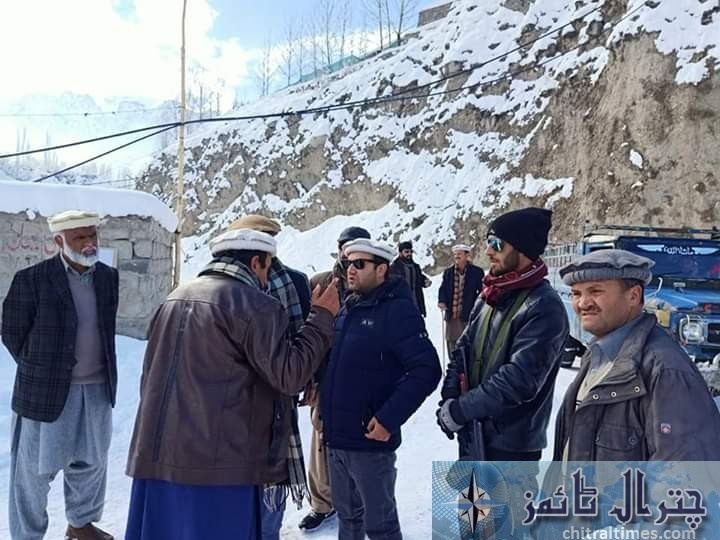 upper chitral snow fall and road clearence 6