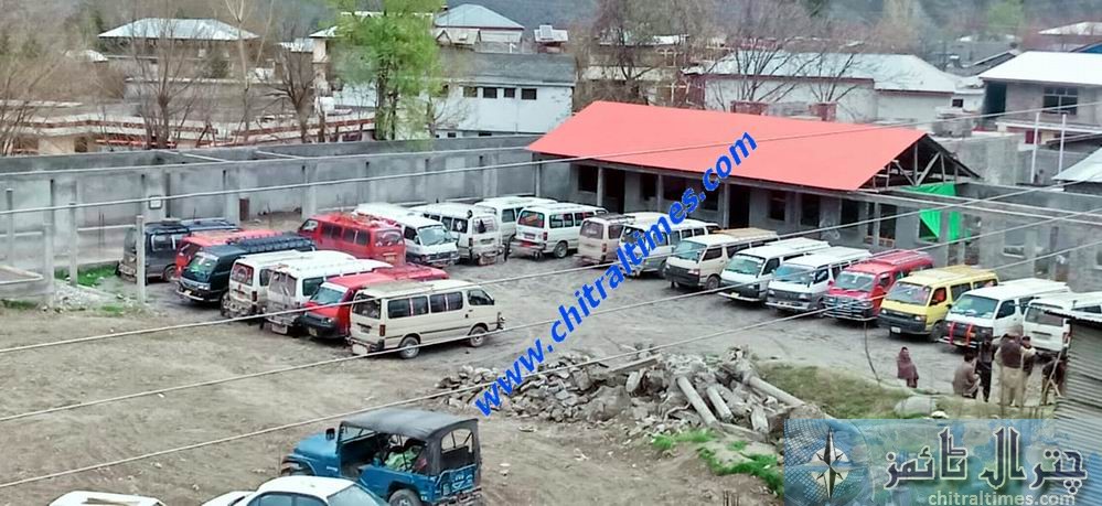 Chitral police karwai vehicles standed1