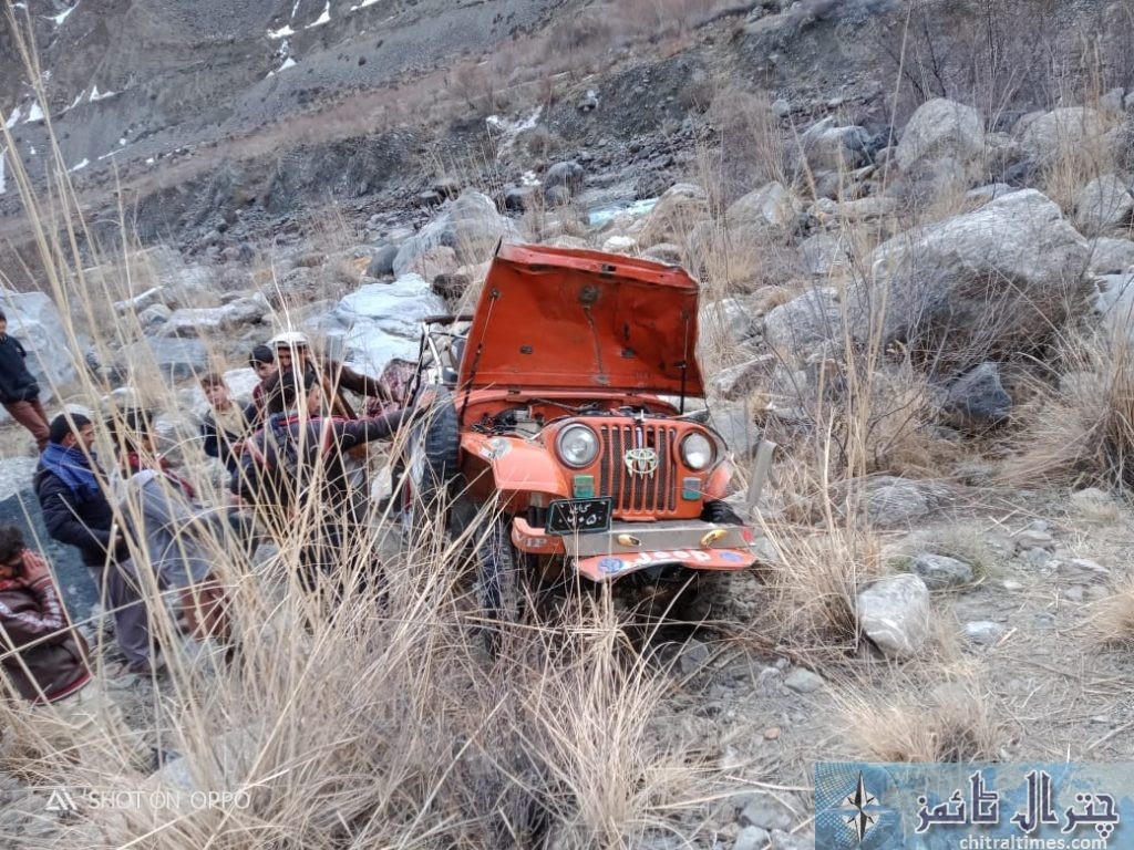 jeeb accident near sonoghur mastuj chitral2 scaled