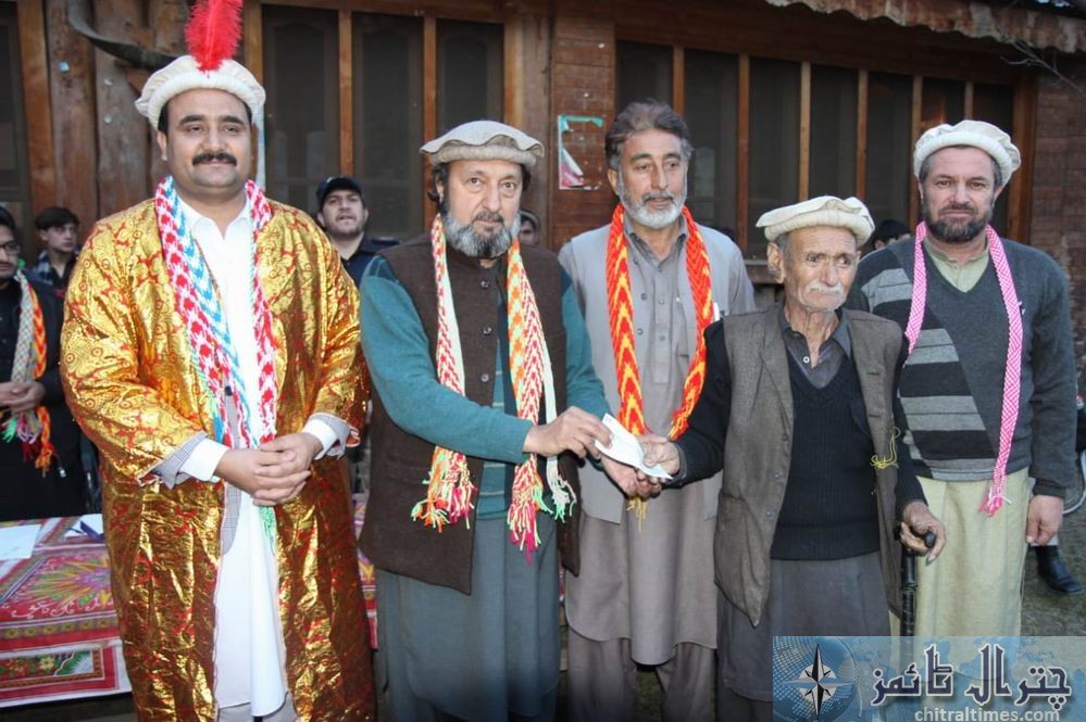 kalash community received cheques form wazir zada chitral 7