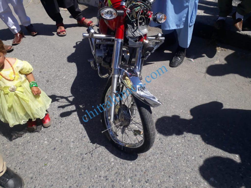 motorcycle accident chitral