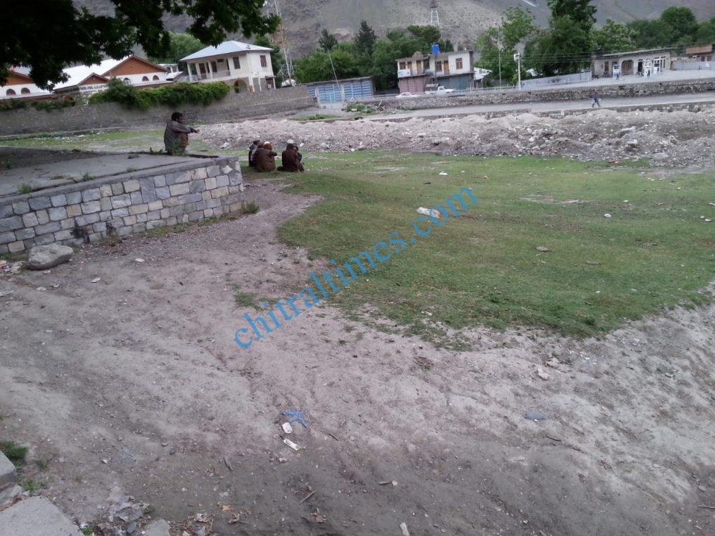 Chitral Times - The voice of Chitral | چترال پولوگراونڈ کھنڈر میں تبدیل، انتظامیہ نوٹس لے۔۔۔امیراللہ سوشل ورکر گرم چشمہ چترال pologround chitral2