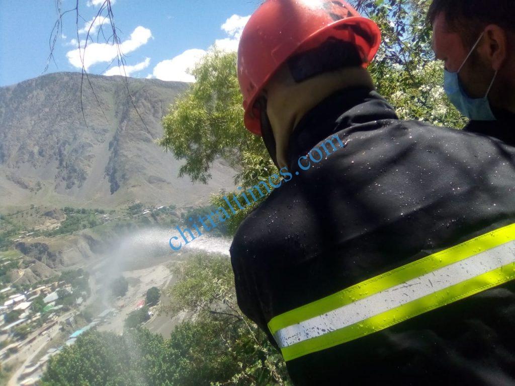 rescue 1122 chitral firefiters 3 scaled