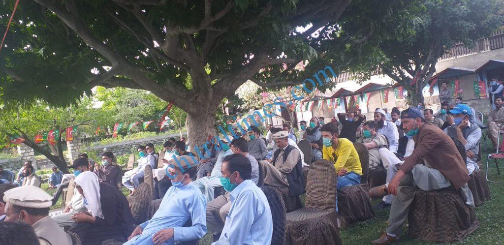 Chitral Times - The voice of Chitral | پی ٹی آئی ضلع چترال لوئیرکی حالیہ اعلان کردہ کابینہ مسترد،پارٹی کنونشن میں تحفظات مرکزی قیادت کو ارسال pti chitral worker convention2