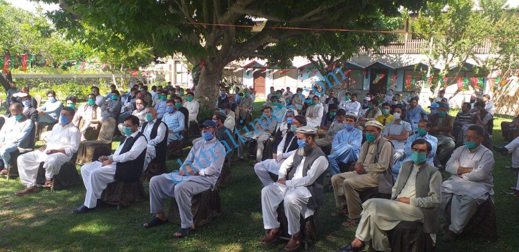 Chitral Times - The voice of Chitral | پی ٹی آئی ضلع چترال لوئیرکی حالیہ اعلان کردہ کابینہ مسترد،پارٹی کنونشن میں تحفظات مرکزی قیادت کو ارسال pti chitral worker convention6 1