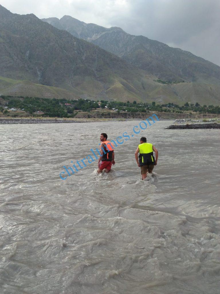 rescue 1122 operation on suicide chitral scaled
