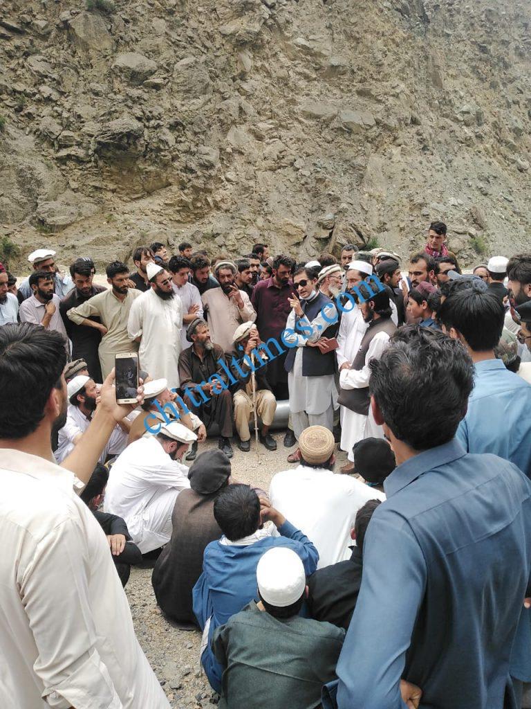 chitral golan people protest