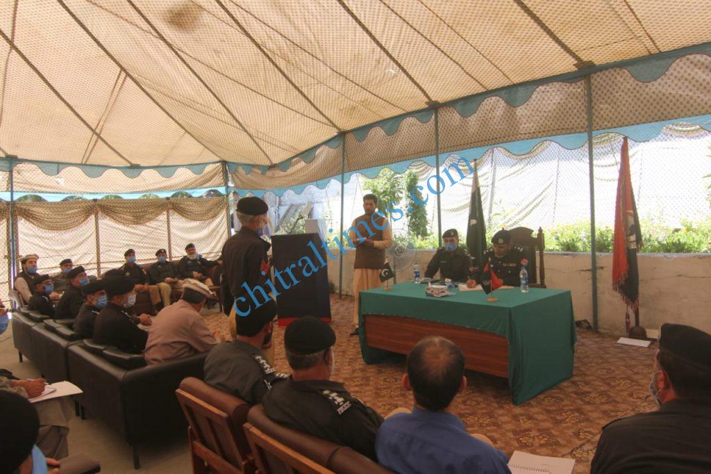 dpo chitral meeting with police jawans