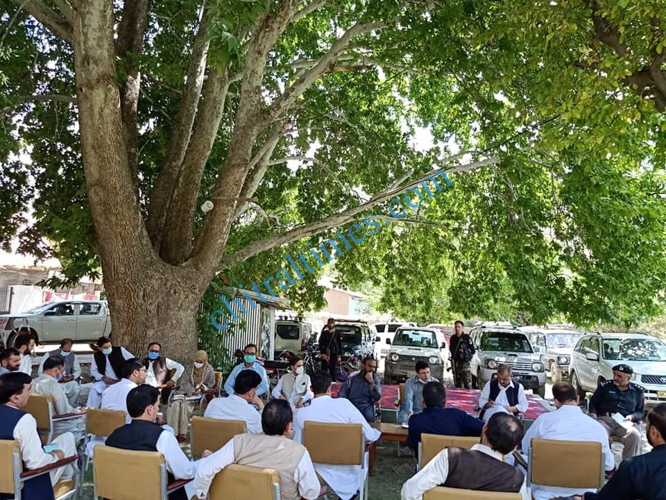 dc upper chitral shah saood meeting on broghil festival1
