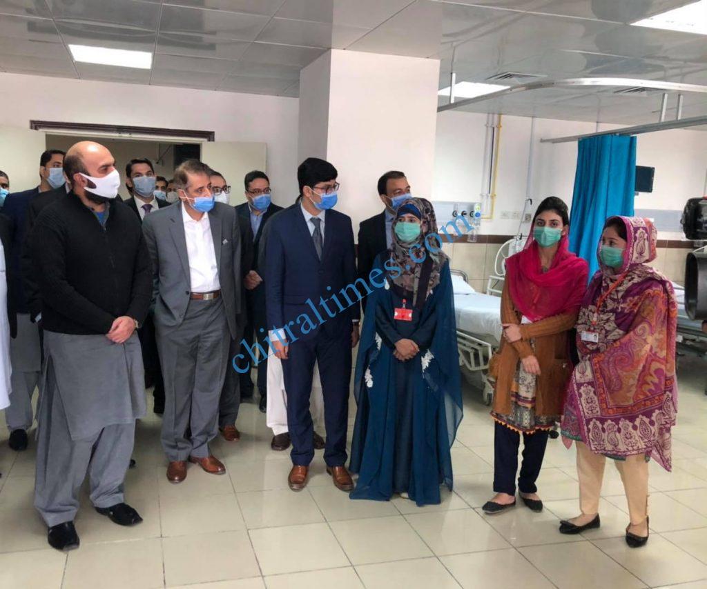 Minister health taimor cardialogy center peshawar visit scaled