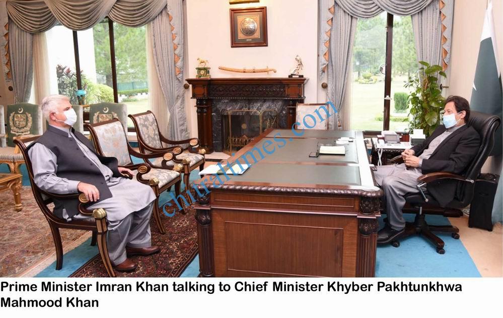 وزیراعظم پاکستان عمران خان سے وزیر اعلیٰ خیبر پختونخوا محمود خان کی ملاقا ت