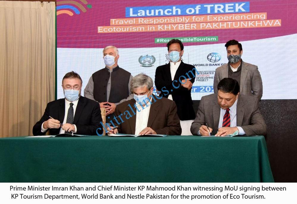 prime Minister Imran Khan and Chief Minister KP Mahmood Khan witnessing MoU signing between KP Tourism Department World Bank and Nestle Pakistan for the promotion of Eco Tourism