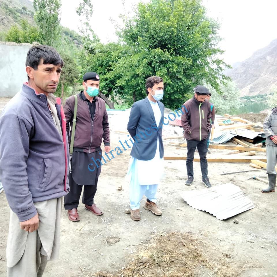 ac mastuj upper chitral visit awi distroyed house2