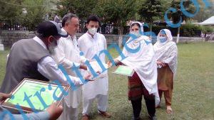chitraltimes certificate distributes among covid front line workers4