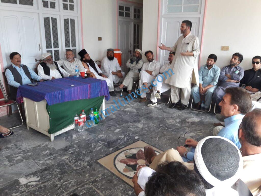 chitraltimes all parties meeting on 75 notification chitral4