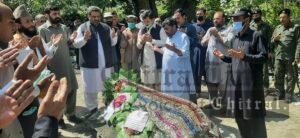 chitraltimes minister forest visits chitral prayer at forester jamshid iqbal 3