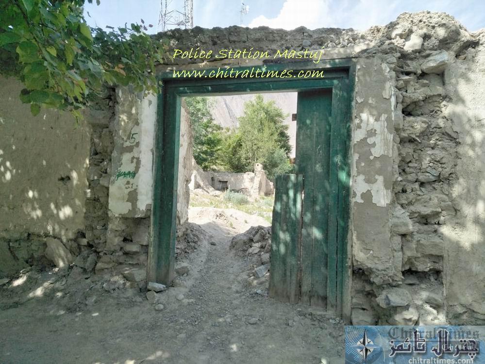 chitraltimes police station mastuj collapsed building 1 1