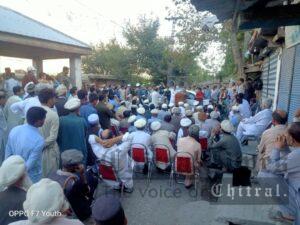 chitraltimes kalash valley protest against delay in road construction