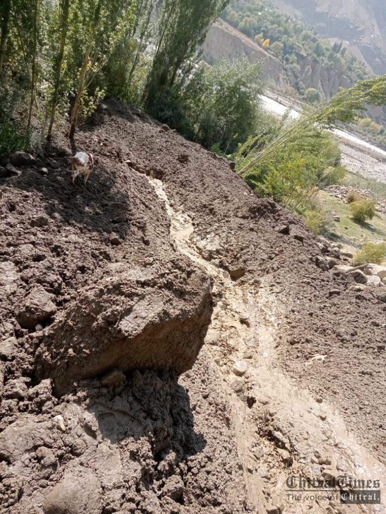 chitraltimes power yakhun flood irrigation chanel washed away road3