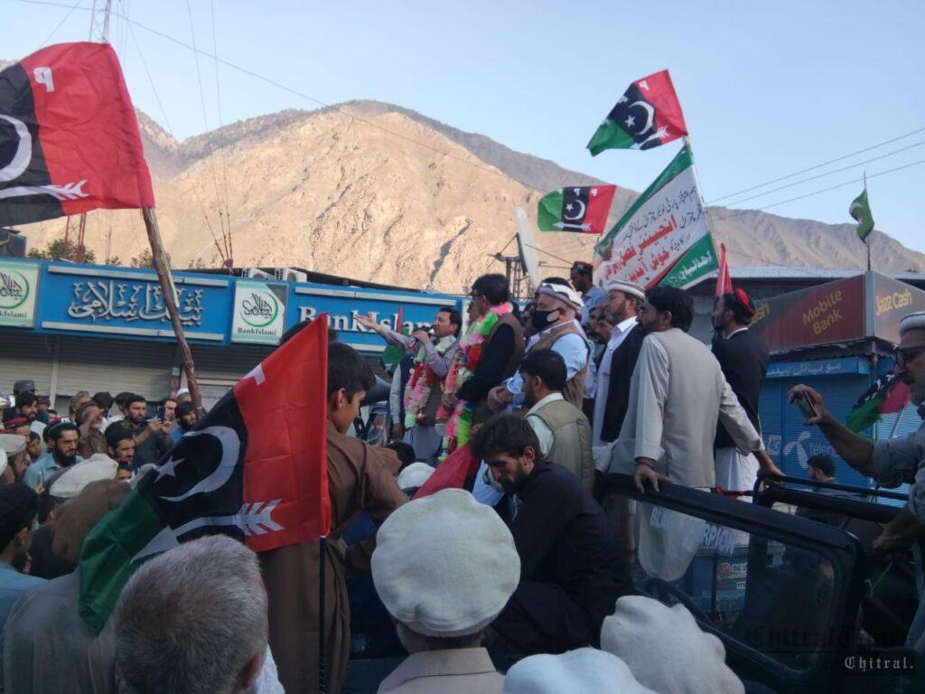 chitraltimes ppp chitral meeting eng fazle rabi