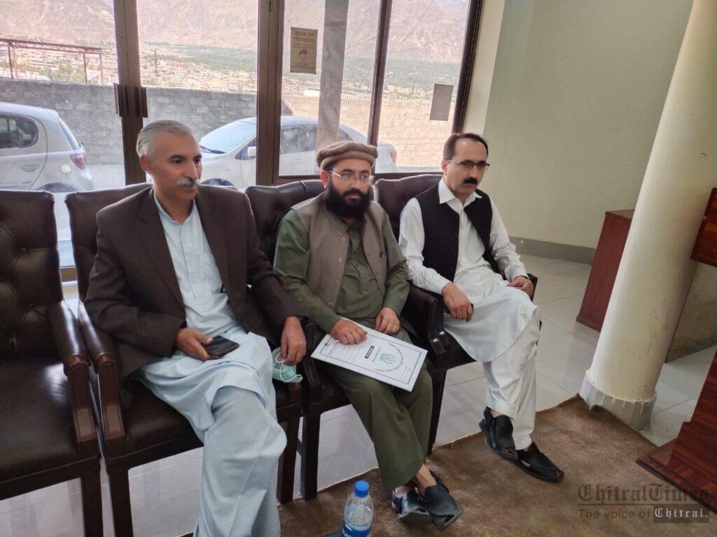 Chitral Times - The voice of Chitral | گلگت بلتستان کے پوزیشن ہولڈر طلبہ وطالبات کیلئے تقریب تقسیم انعامات chitraltimes gilgit colleges 1