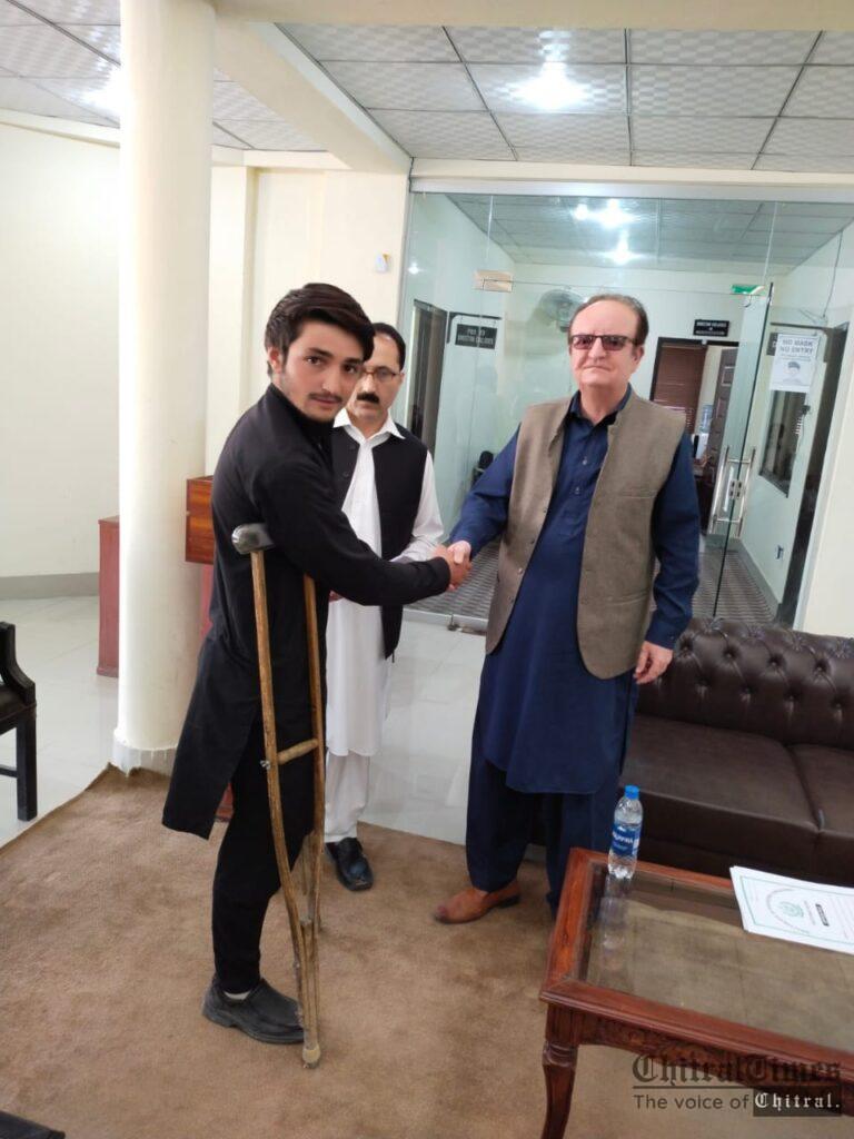 Chitral Times - The voice of Chitral | گلگت بلتستان کے پوزیشن ہولڈر طلبہ وطالبات کیلئے تقریب تقسیم انعامات chitraltimes gilgit colleges 10