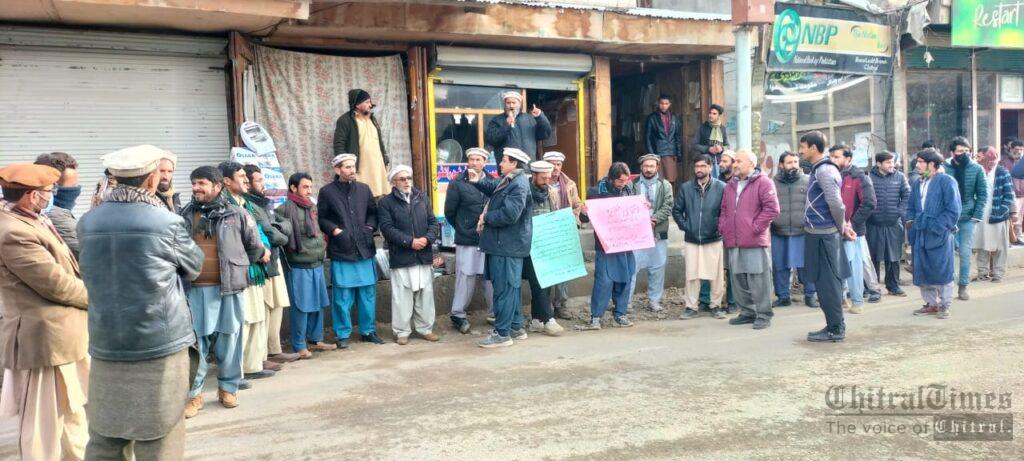 chitraltimes all govt employees protest upper chitral1