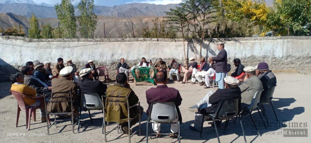 chitraltimes pmln meeting booni upper chitral
