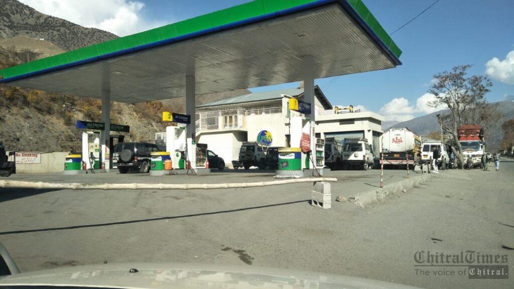 chitraltimes pso pump clossed chitral strike petrolium scaled
